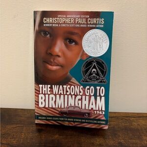 🔴The Watsons Go to Birmingham - 1963 Book